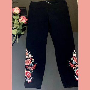 7th Avenue New York & Company - Long Pants